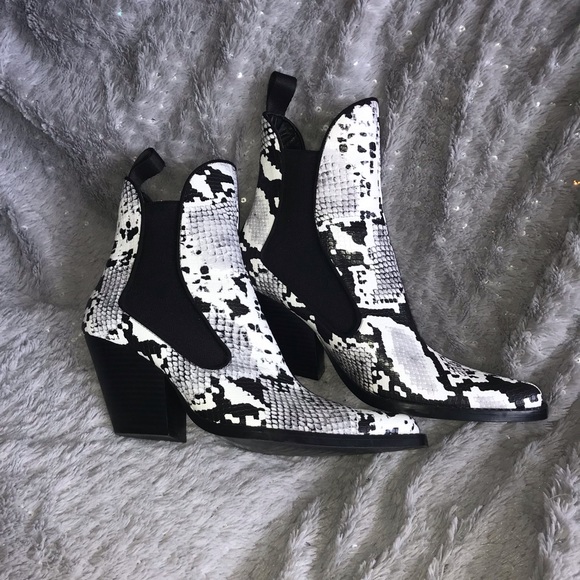 zara snake boots